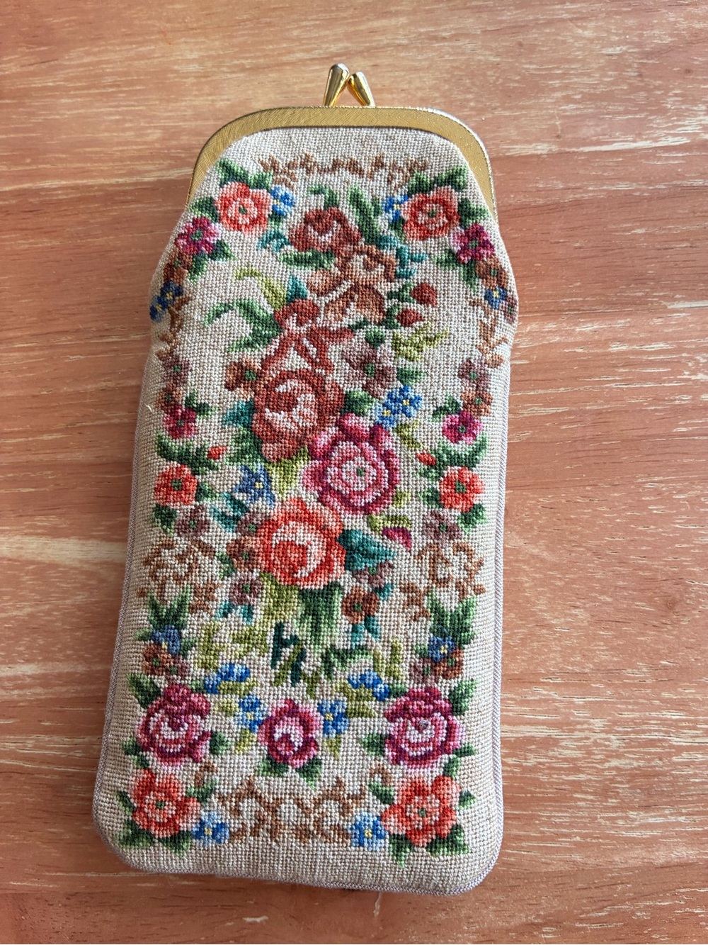 Floral Needlepoint Kiss-Lock Eyeglass Case - Multicolor